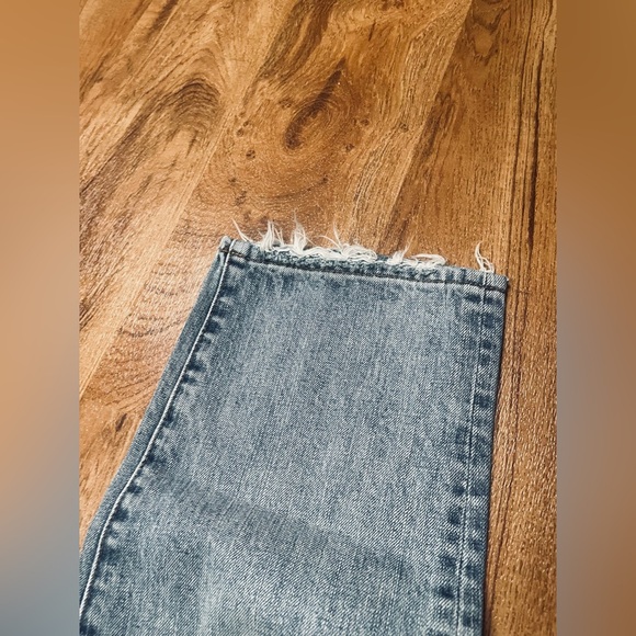 J Crew Point Sur Slouchy Distressed Boyfriend Buttonfly High Rise Jeans - Picture 6 of 8